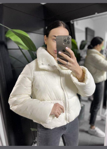 Белая женская куртка lux white m No Brand