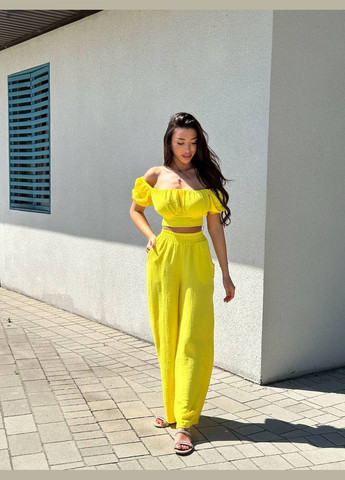 Жовтий костюм двійка (топ+штани) з креп-жатки з відкритим декольте, літній легкий костюм 2-ка з відкритими плечима No Brand 200-2 (299762980)