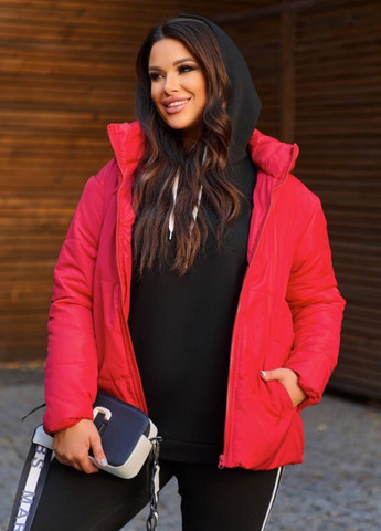 Червона демісезонна жіночка куртка з утеплювачем No Brand