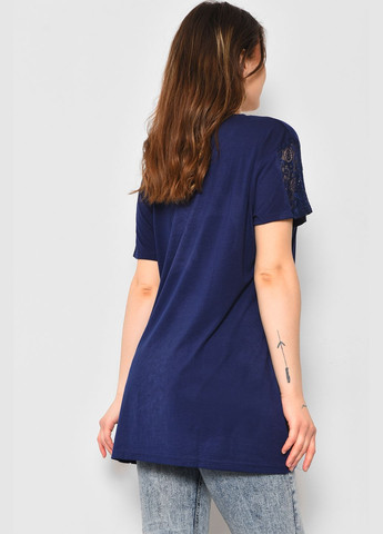 Темно-синяя летняя футболка женская батальная темно-синего цвета Let's Shop