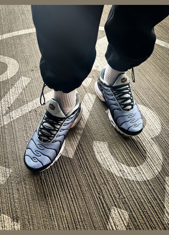 Сірі всесезон кросівки чоловічі nike air max tn plus gray black | nike аір макс тн плюс сірі чорні No Brand