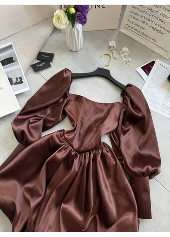 Коричневое праздничный корсетное платье с пышной юбкой из королевского атласа — замеры в описании с пышной юбкой GD/GL Модний простір однотонное