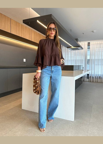 Коричневая женская блуза с воланами. Avanti