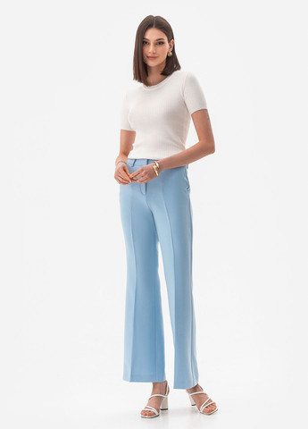 Молочный женский универсальный трикотажный джемпер SVTR