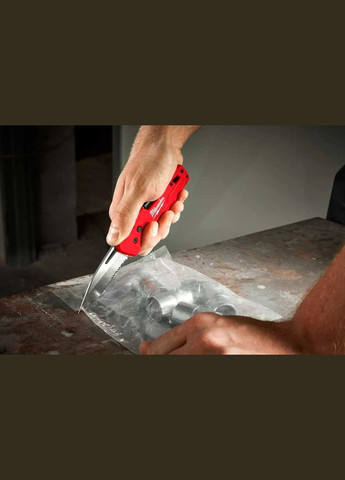 Ніж складаний Folding Knife, 5 in 1, біта PH2 і SL5.5, сталь Milwaukee (330029262)