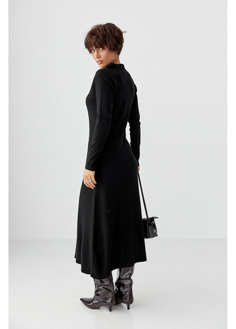 Черное вечернее трикотажное длинное платье на пуговицах - коричневый цвет Lurex