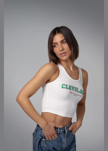 Трикотажный топ в рубчик с принтом Cleveland цвет, L (есть размеры) No Brand — 386407814