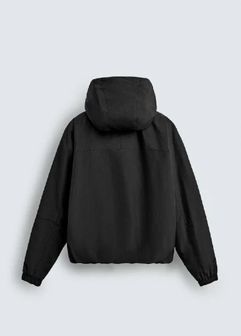 Чорна демісезонна куртка Zara