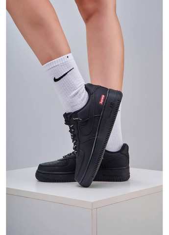 Черные демисезонные кроссовки мужские nike air force 1 supreme black найк аир форс 1 премиум No Brand