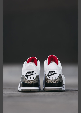 Білі Осінні кросівки чоловічі Nike Air Jordan 3 White Cement