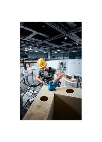 Електролобзик GST 183-LI безщітковий, 18V, 0-3300об/хв, хід 20мм (без АКБ та ЗП) (0.601.5B7.020) Bosch GST 183-LI безщітковий, 18V, 0-3300об/хв, хід 20мм (364659610)