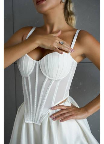 Невероятный корсет-топ украшенный украшениями. Vakko (361080799)