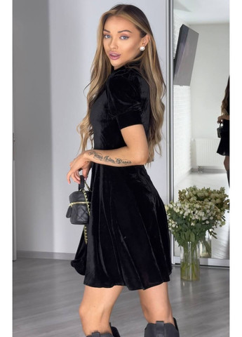 Черное платье женское бархатное праздничное No Brand