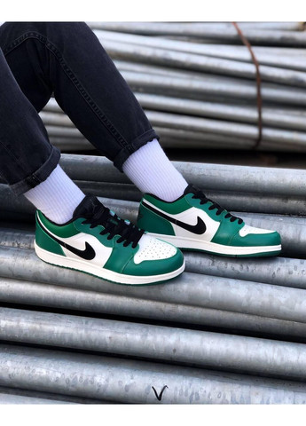 Серые демисезонные кроссовки мужские nike air jordan 1 low green white найк аир джордан No Brand