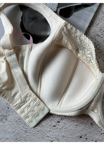 Бежевый бюстгальтер больших размеров на чашку g бежевый Finikin