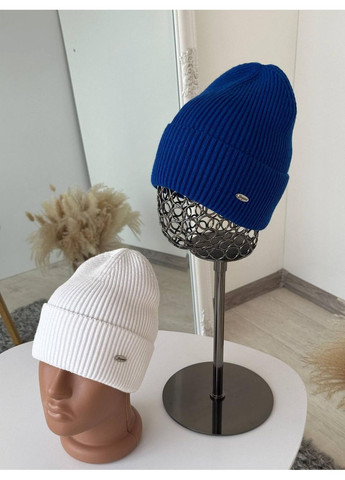 Стильна в'язана жіноча шапка з закотом і невисокою лопаткою, універсальний фасон. Зимова в'язана жіноча шапка Шоколадний No Brand (370204598)