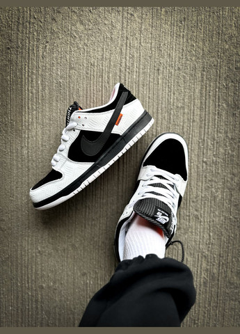 Чорно-білі всесезон кросівки чоловічі nike sb dunk low x tightbooth black white | найк сб данк низькі чорно-білі No Brand