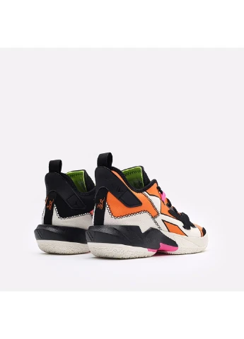 Помаранчеві кросівки air why not zer0.4 shattered backboard всесезон Jordan