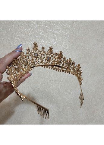 Диадема высокая с кристаллами Сваровски, корона, красные камни No Brand (369162891)