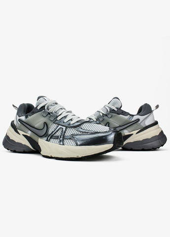 Сірі Осінні кросівки чоловічі і жіночі nike runtekk v2k summit white metalic silver | найк рантекк в2к сірі білі No Brand