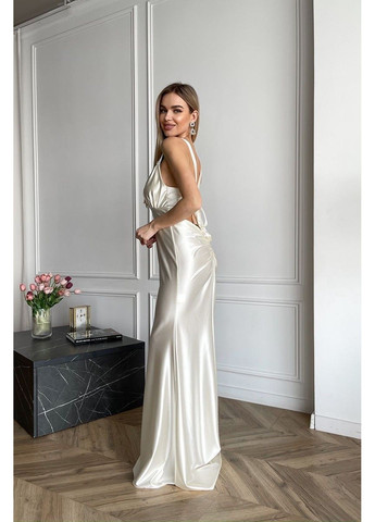 Молочна вечірня сукня максі відкрита спина 25014 кремова Tanita-Romario
