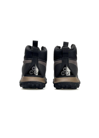 Коричневые зимние кроссовки No Brand