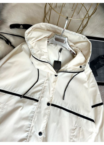 Жіноча вітрівка вільного крою в спортивному стилі MonCher (365452300}