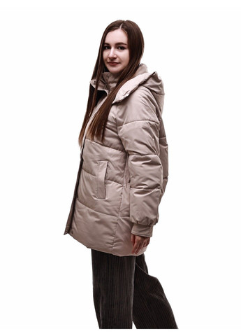 Бежева куртка демісезонна жіноча M@C