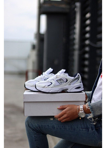 КРОСІВКИ ЖІНОЧІ NEW BALANCE 530 WHITE SILVER NAVY BLUE НЬЮ БЕЛАНС 530 No Brand білі демісезони (369387947)