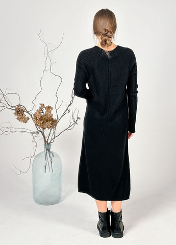 Черное кэжуал черное шерстяное миди платье Stefanel однотонное