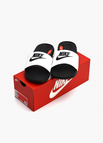 Тапочки чоловічі Victori One Slide Black/White CN9675-005 Nike (332610222)