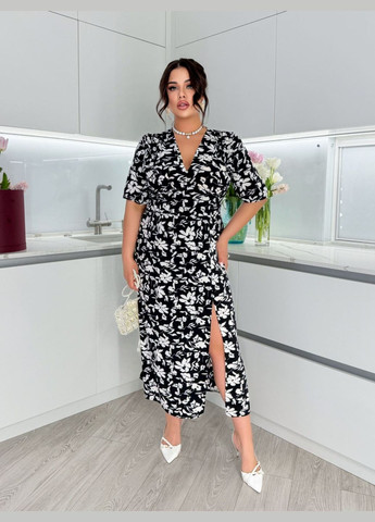 Чорна жіноча сукня софт великі розміри довга з розпіркою на нозі чорна з дрібними квітками You Best