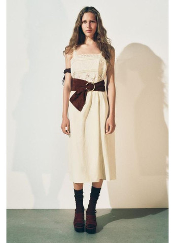 Бежева сукня zw collection з мереживом середньої довжини Zara