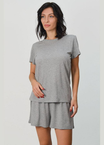 Сіра всесезон піжама з віскози футболка + шорти Leinle 1135/15001 gray