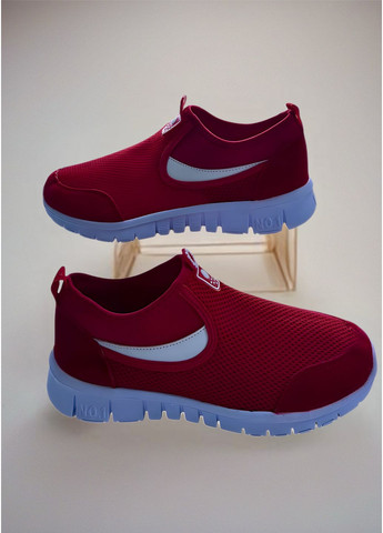 Кросівки жіночі червоного кольору No Brand червоні всесезони (361856037)