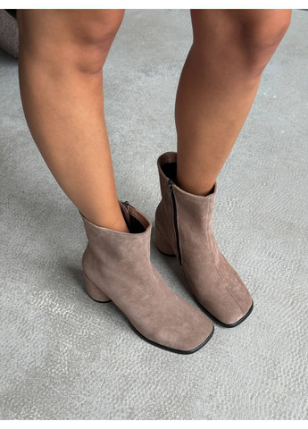 Бежеві демісезонна стильні жіночі ботильйони No Brand