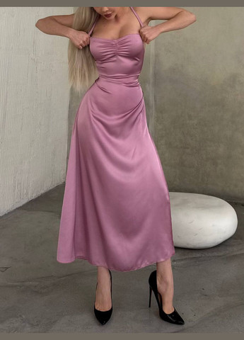 Пудровое кэжуал платье N.Family однотонное