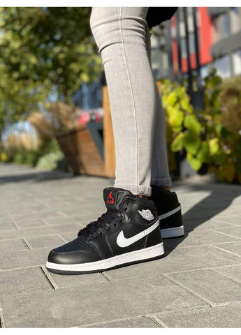 КРОССОВКИ ЖЕНСКИЕ NIKE AIR JORDAN 1 RETRO BLACK WHITE RED LOGO НАЙК АИР ДЖОРДАН No Brand чёрные зима (367175597)