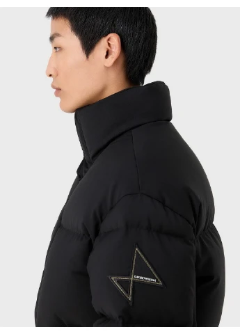 Черная зимняя пуховик 7651992 чёрный 5o2350 Emporio Armani