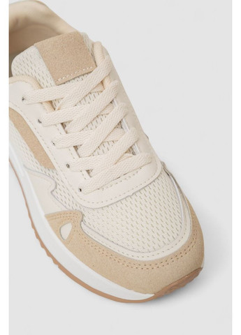 Кросівки жіночі Stilli 248RG40 бежеві демісезони (361348855)