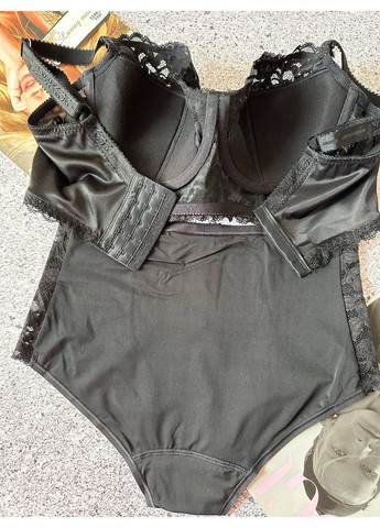 Чорний комплект бюстгальтер на кісточках і трусики сліпи чорний Lanny Mode