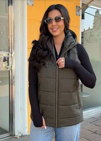 Женский стеганый жилет-безрукавка на молнии с капюшоном Modena (371388497)