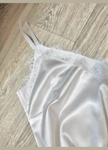 Пеньюар, ночная рубашка женская атласная белая с кружевом, ночнушка Україна (329445606)