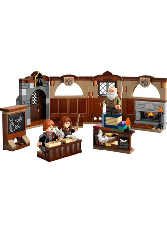 Конструктор Harry Potter Замок Гоґвортс: урок чарів (m113647) Lego Harry Potter Замок Гоґвортс урок чарів (375790002)