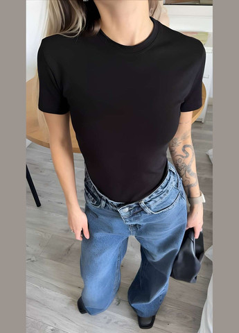 Жіноча літня бавовняна базова футболка в стилі скімс класична однотонна блакитна Україна - (339402899)