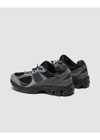 Темно-сірі кросівки чоловічі jjjjound x 2002r gore-tex 'charcoal' демісезон New Balance JJJJound x 2002R GORE-TEX 'Charcoal'