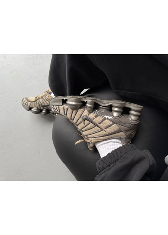 Кросівки жіночі та чоловічі Nike Air Max Shox TL Brown | Найк Еір Макс Шокс коричневі No Brand коричневі демісезони (373701952)