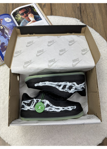КРОСІВКИ ЖІНОЧІ NIKE AIR FORCE LOW SKELETON QS BLACK НАЙК АІР ФОРС 1 ПРЕМІУМ No Brand чорні демісезони (368858247)