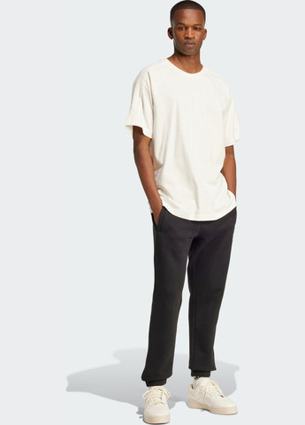 Белая футболка premium essentials adidas