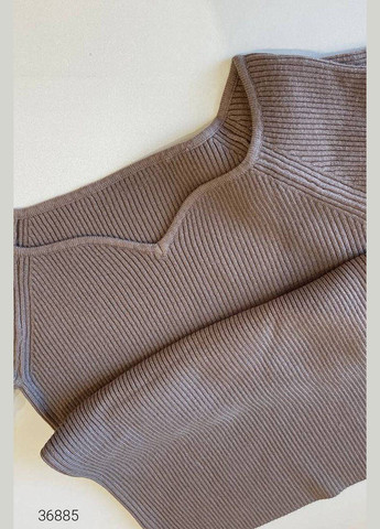 Светло-бежевый демисезонный джемпер в рубчик с фигурным вырезом джемпер Liton